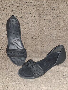 CROCS-Lina-Black Embellished D’Orsay Open Toe Flats-Sz 6-Near Mint